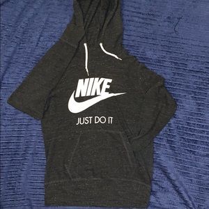 Nike sweater.❤️